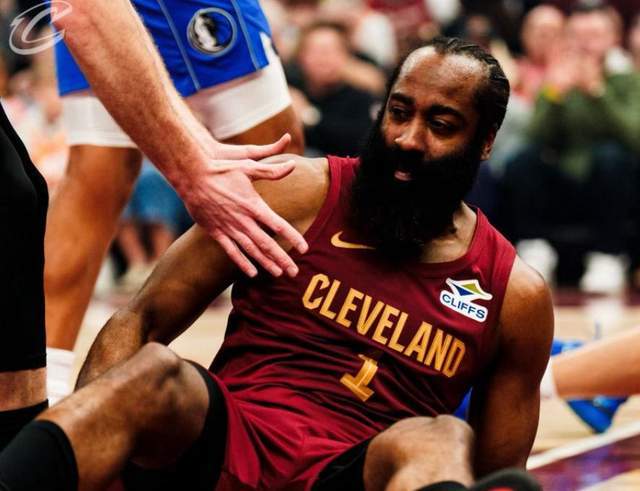 体育平台-仅得13+5!输球和哈登无关,阿特金森赛后揽责,米切尔也说出事实